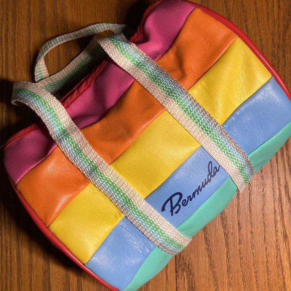 Bermuda Pouch - Picture 8 of 11